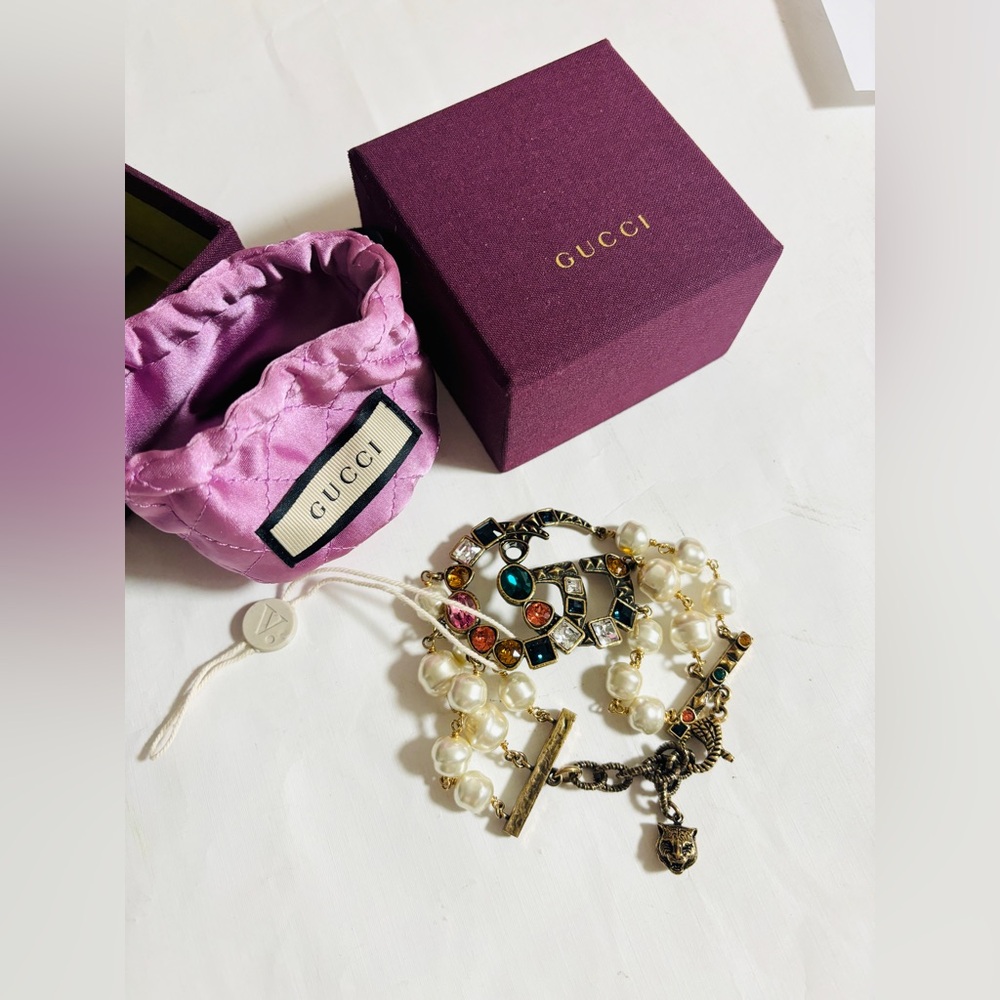 New in box authentic Gucci Double G bracelet